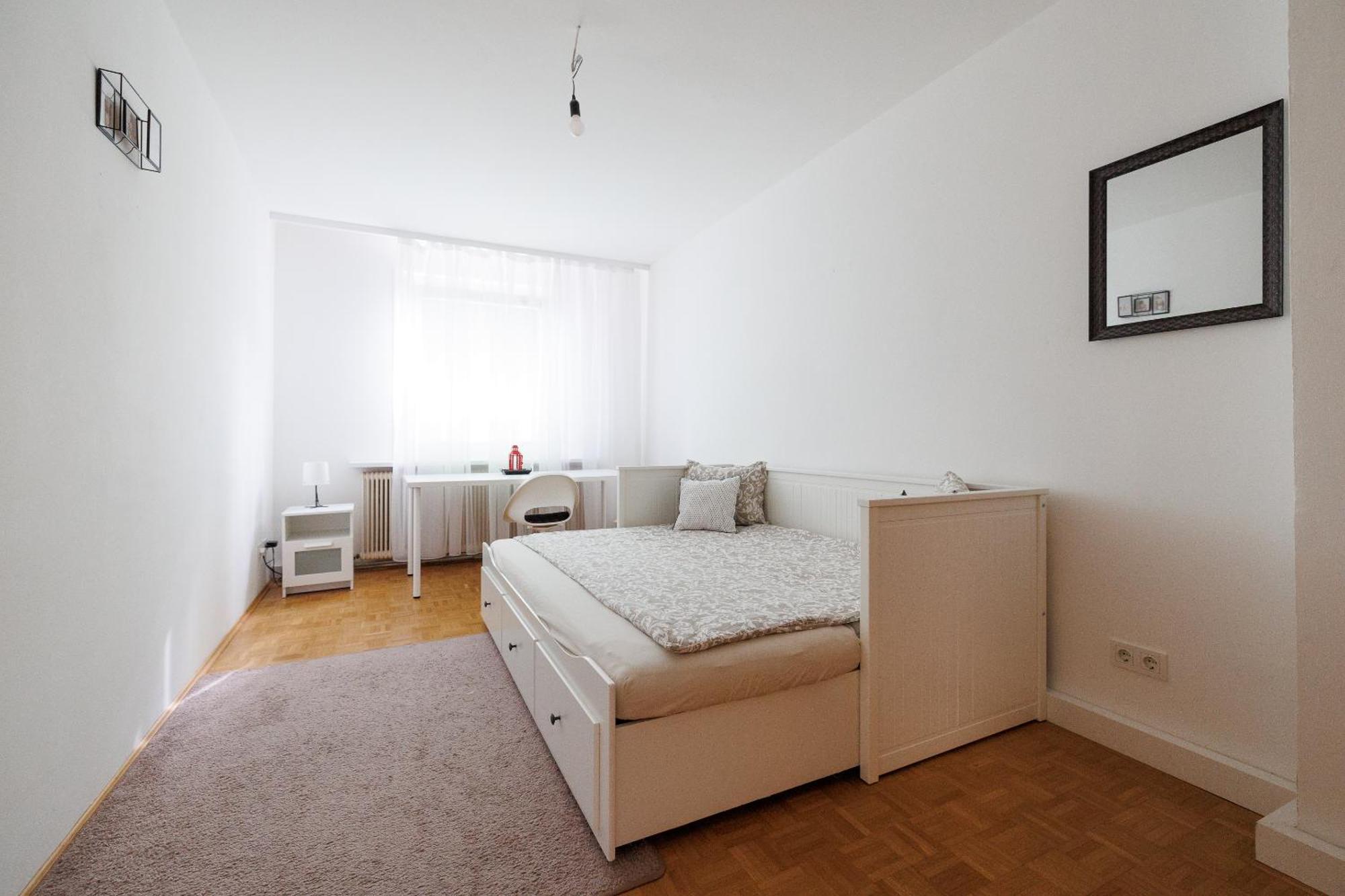 Cozy, Spacious And Charming 4 Bedrooms Apartament Bécs Kültér fotó