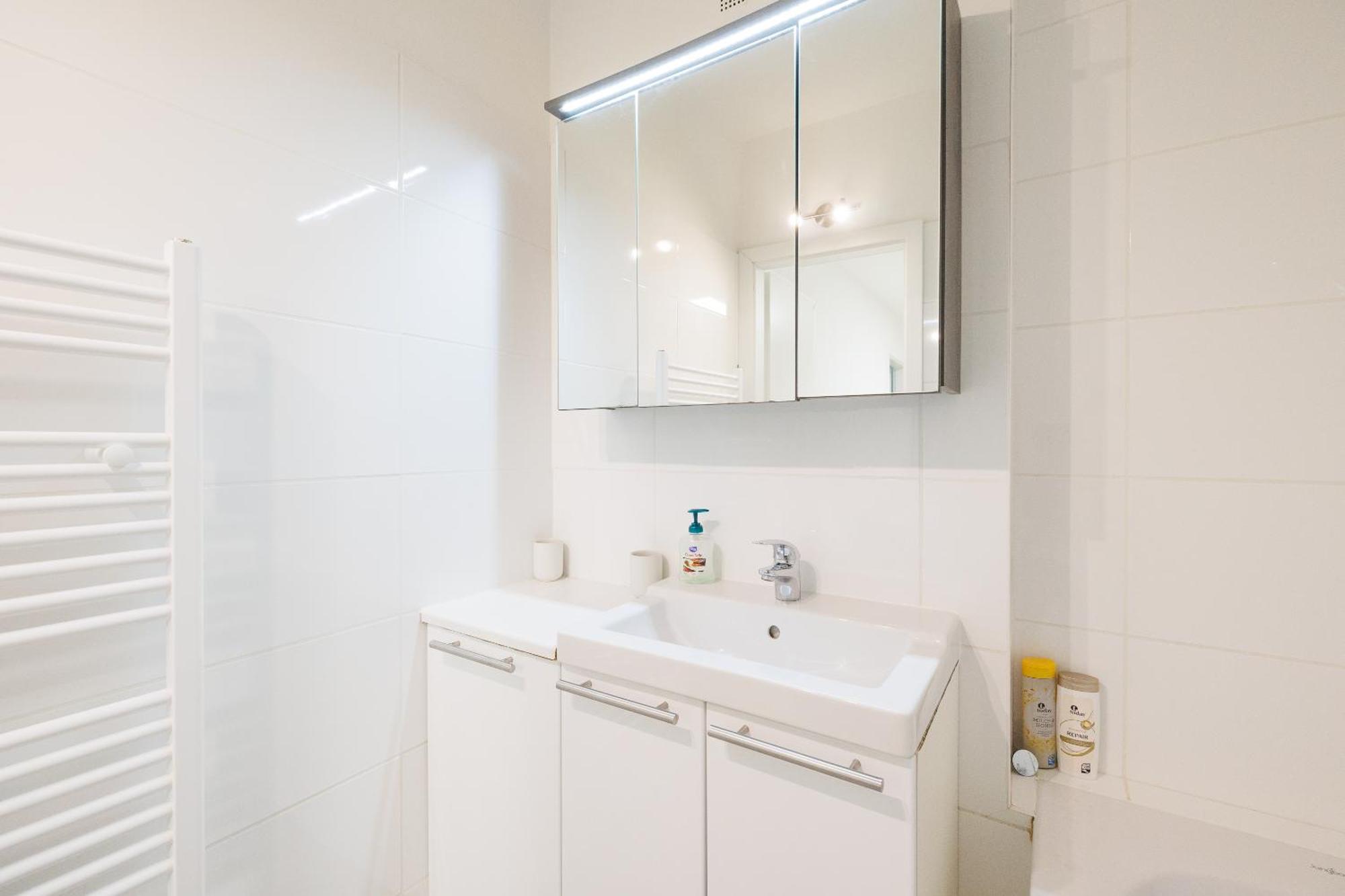 Cozy, Spacious And Charming 4 Bedrooms Apartament Bécs Kültér fotó