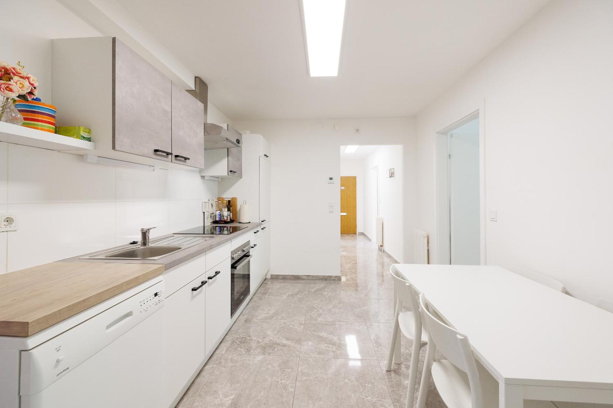 Cozy, Spacious And Charming 4 Bedrooms Apartament Bécs Kültér fotó