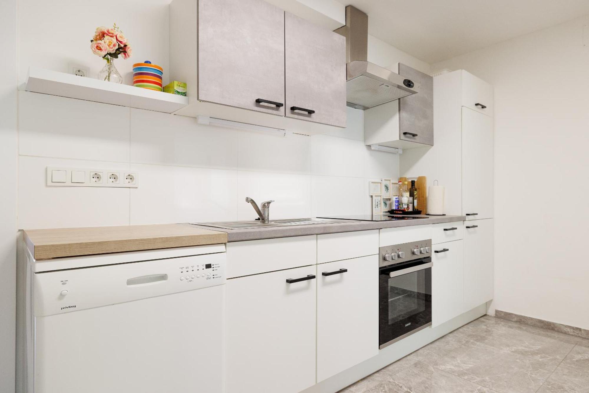 Cozy, Spacious And Charming 4 Bedrooms Apartament Bécs Kültér fotó