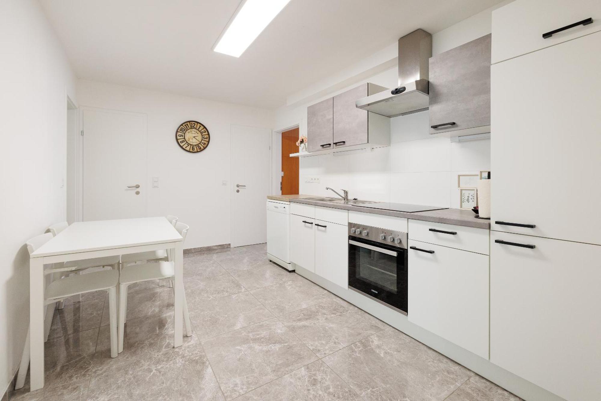 Cozy, Spacious And Charming 4 Bedrooms Apartament Bécs Kültér fotó