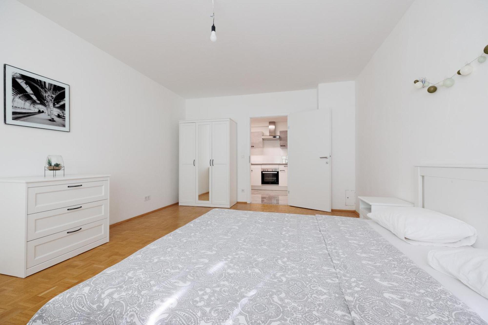 Cozy, Spacious And Charming 4 Bedrooms Apartament Bécs Kültér fotó